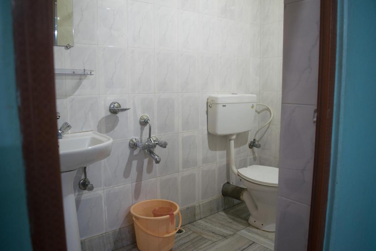 Sewak Lodge Silchar Zewnętrze zdjęcie